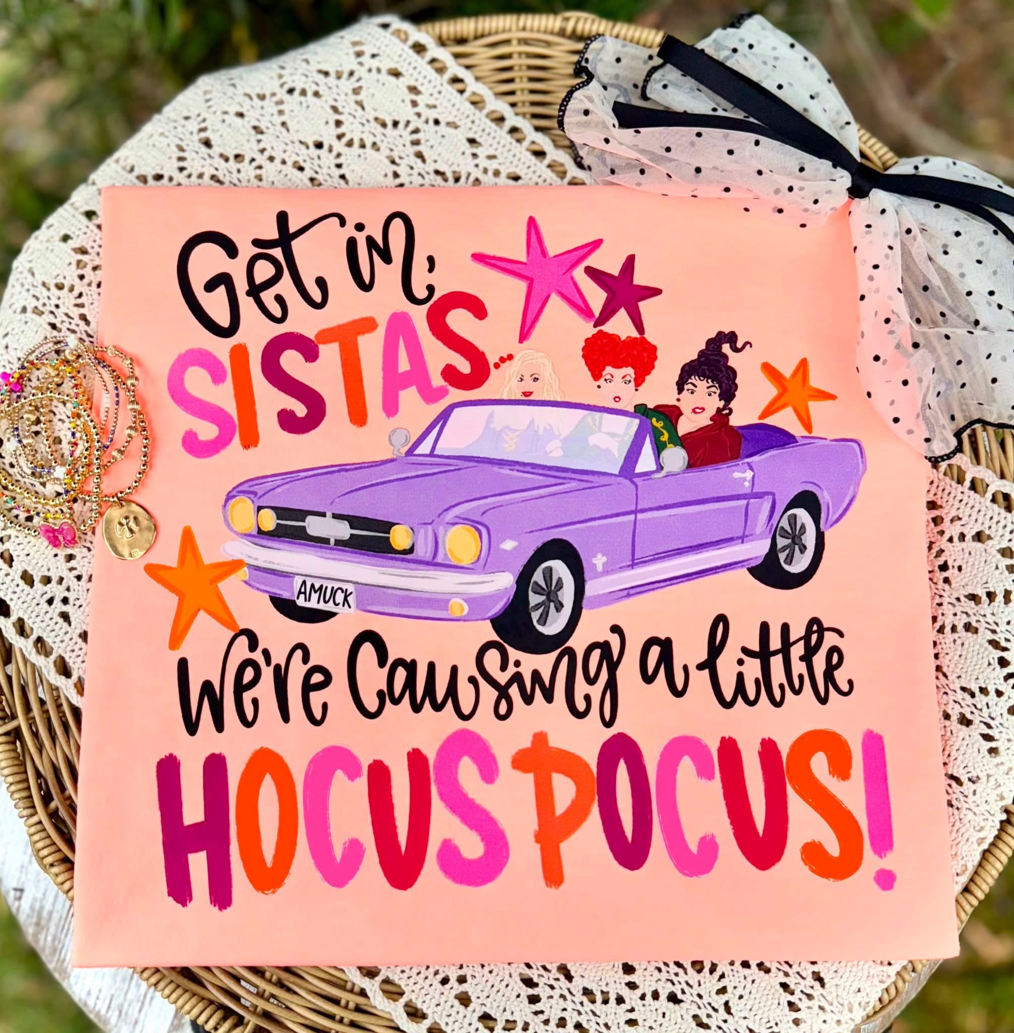 Get in, SISTAS🧡